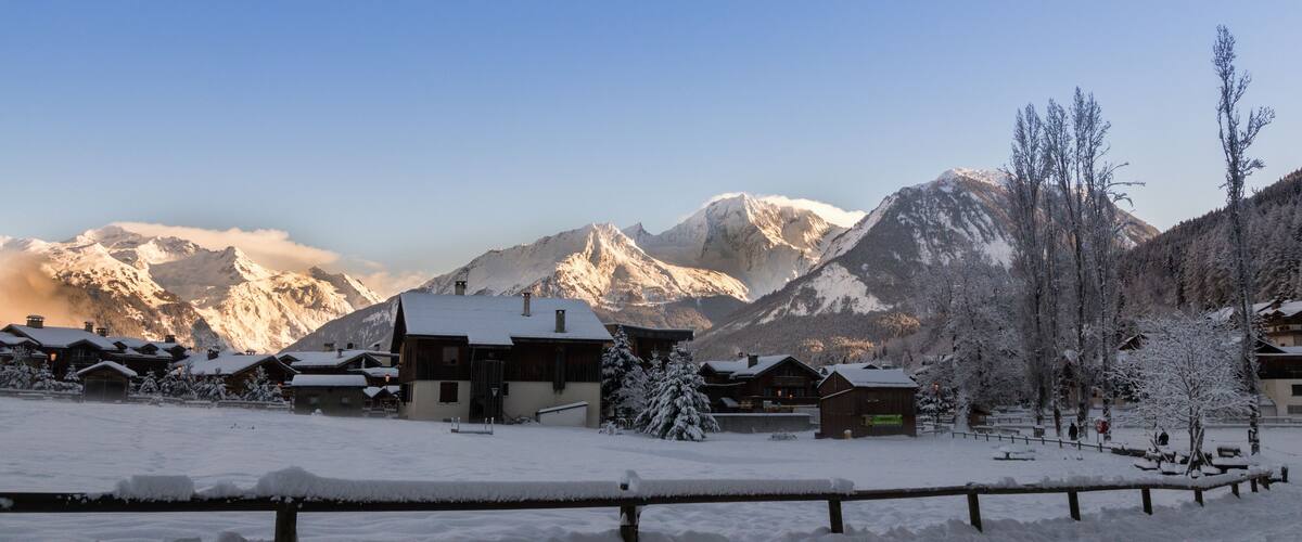 Courchevel Le Praz 1300 mt. Early Morning Sun Light Mountains
