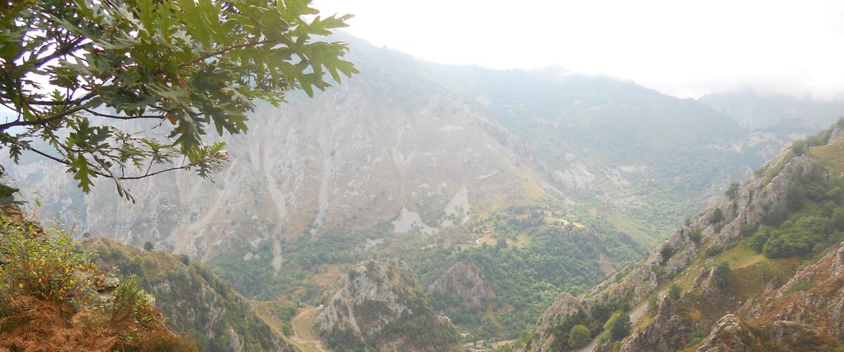 El Cantu la Vara - Amieva - Asturias.