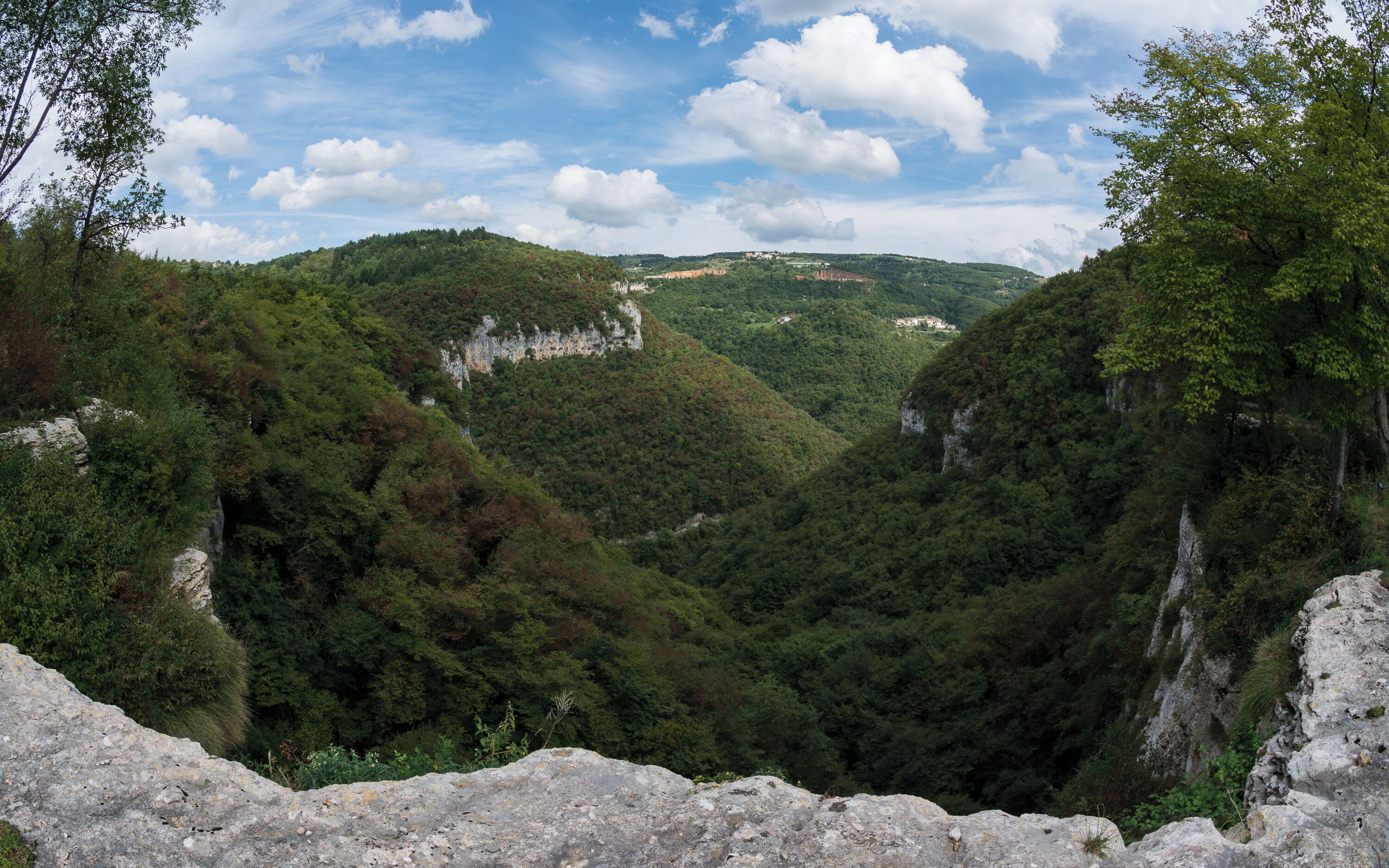Blick von der Ponte di Veja Richtung Osten.