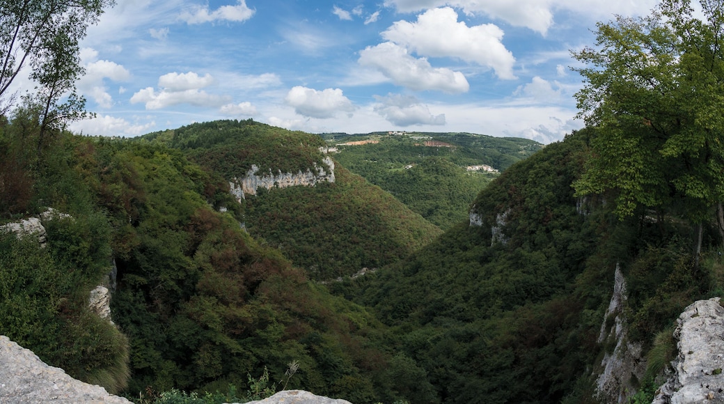Blick von der Ponte di Veja Richtung Osten.