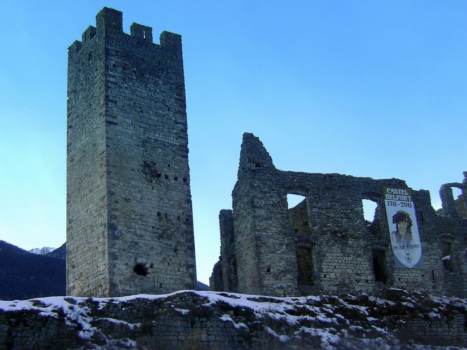 Kastel Belfort, Spormaggiore