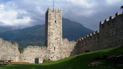 Inner square and Torre Maggiore. Castle of Breno, Val Camonica