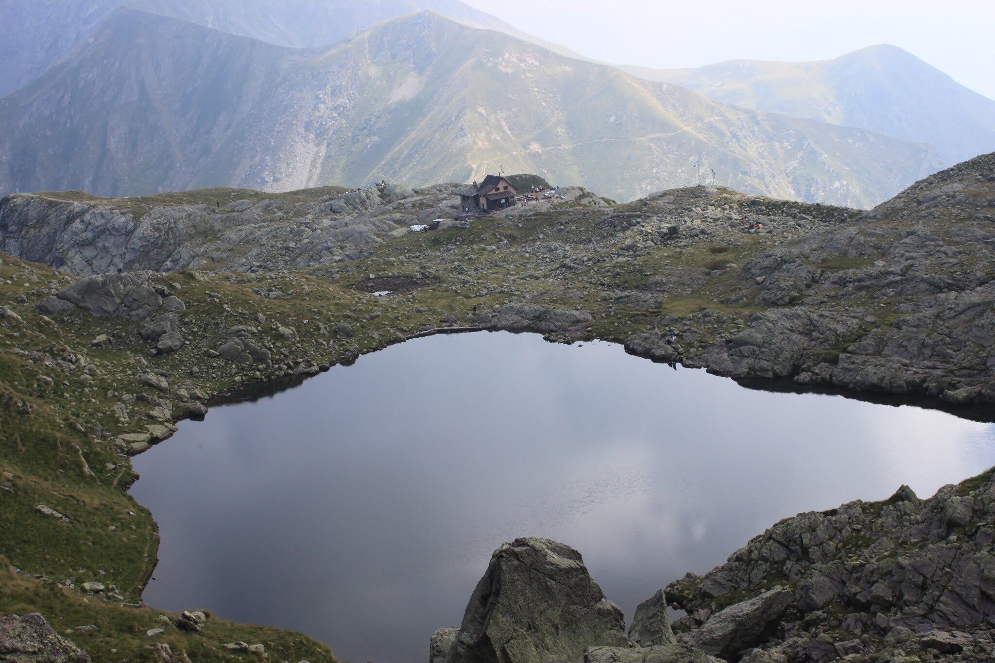 Lago Piazzotti e rif.Benigni