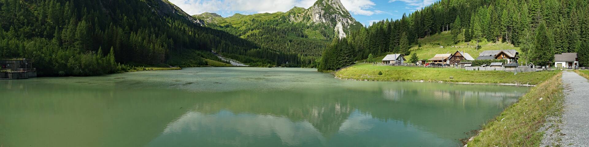 Schlierersee im Naturpark Riedingtal im Salzburger Lungau