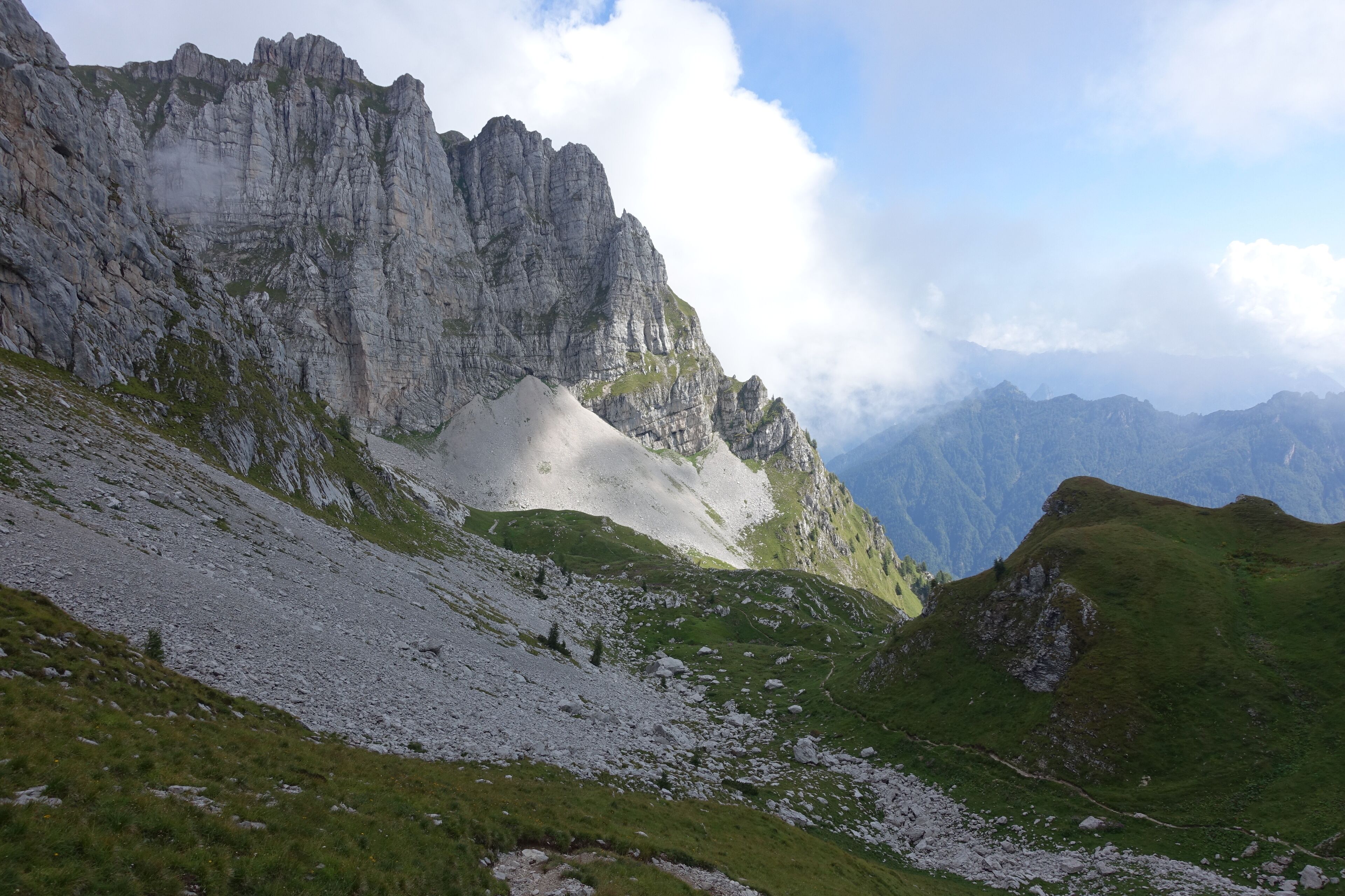 32013 Longarone, Province of Belluno, Italy