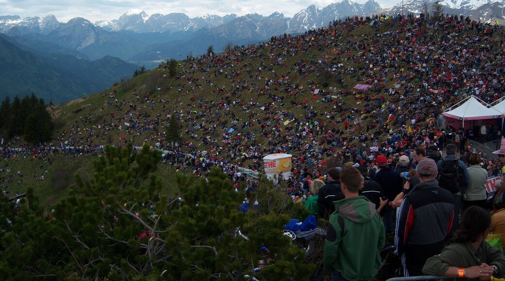 93esimo giro d Italia,la tappa del Zoncolan (View to Northwest)