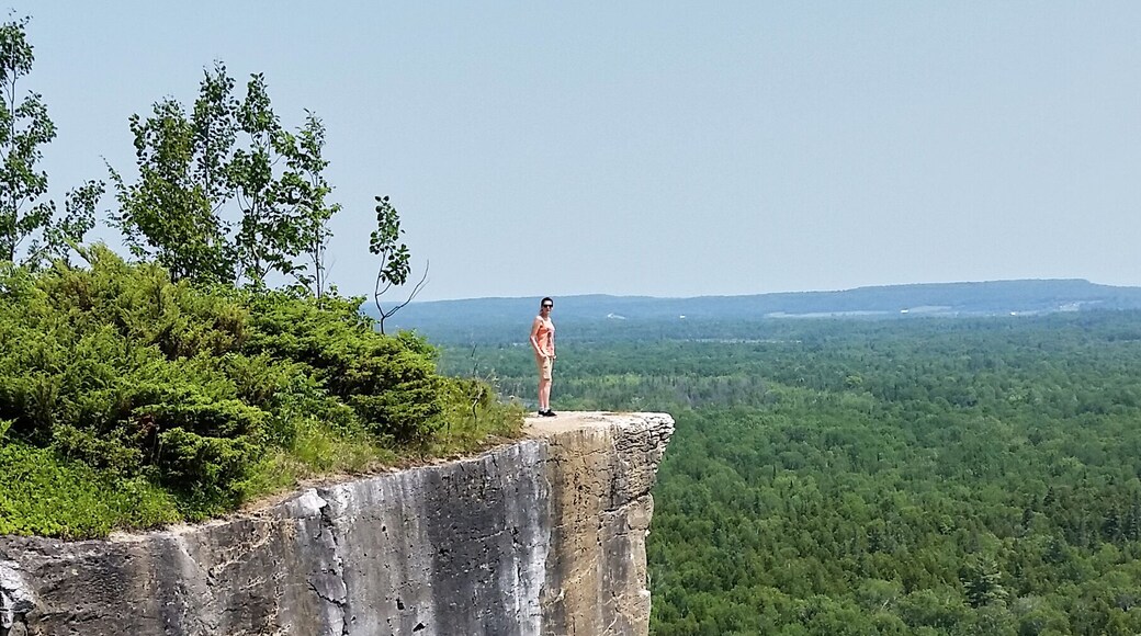 Cup & Saucer trail, Manitoulin island, Ontario, Canada.