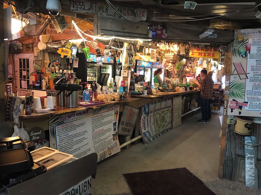 Definitely worth checking out for lunch and diner! Allot of in and outdoor seating.
Welcome home!