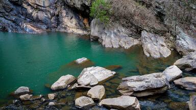 Outlooks around Tallulah Falls are in northeast of Atlanta, Habersham and Rabun County, Georgia. They are a series of six waterfalls cascading through Tallulah Gorge, an ancient 1,000-foot chasm carve