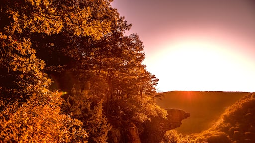 October sunrise during the fall at Whitaker Point, also known as Hawksbill Crag, near Ponca, AR.