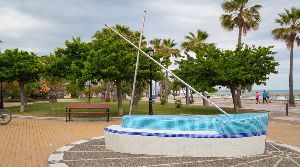 Puerto Banus featuring a park