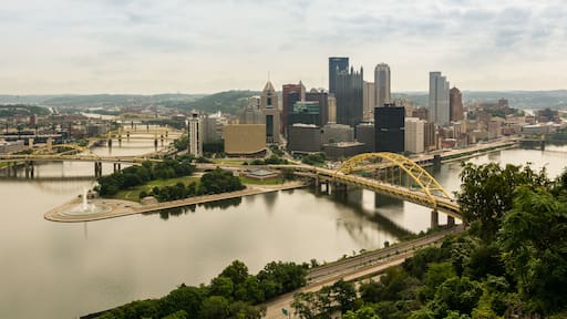 View on city of Pittsburgh from Mount Washington