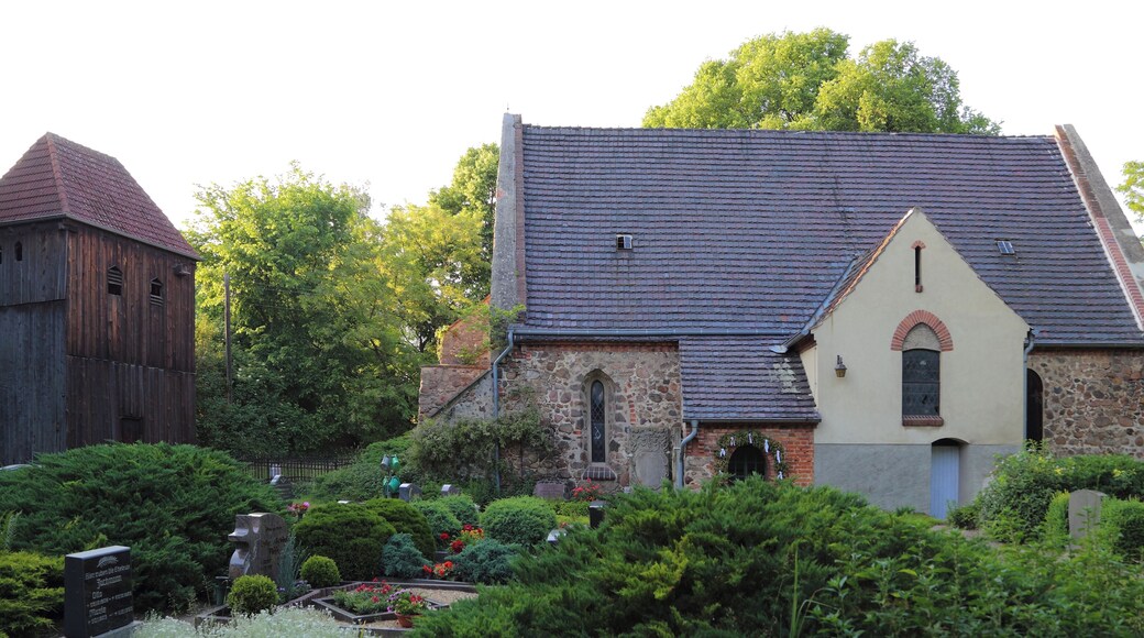 This is a picture of the Brandenburger Baudenkmal (cultural heritage monument) with the ID
