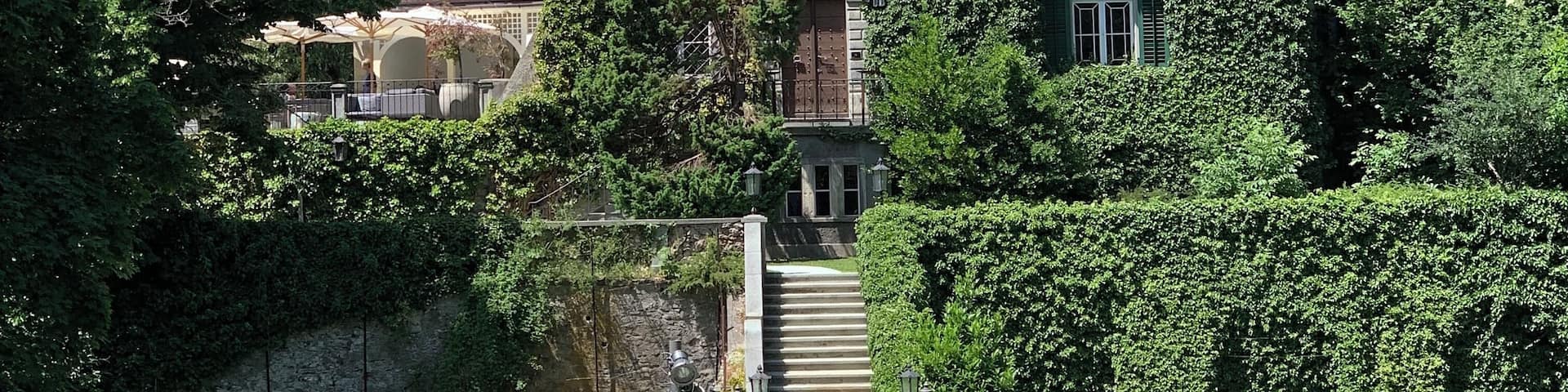 50 Best in the world, 3* Michelin, 19 points Gault Millau
Amazing dining experience in the smallest city in the world... By Andreas Caminada