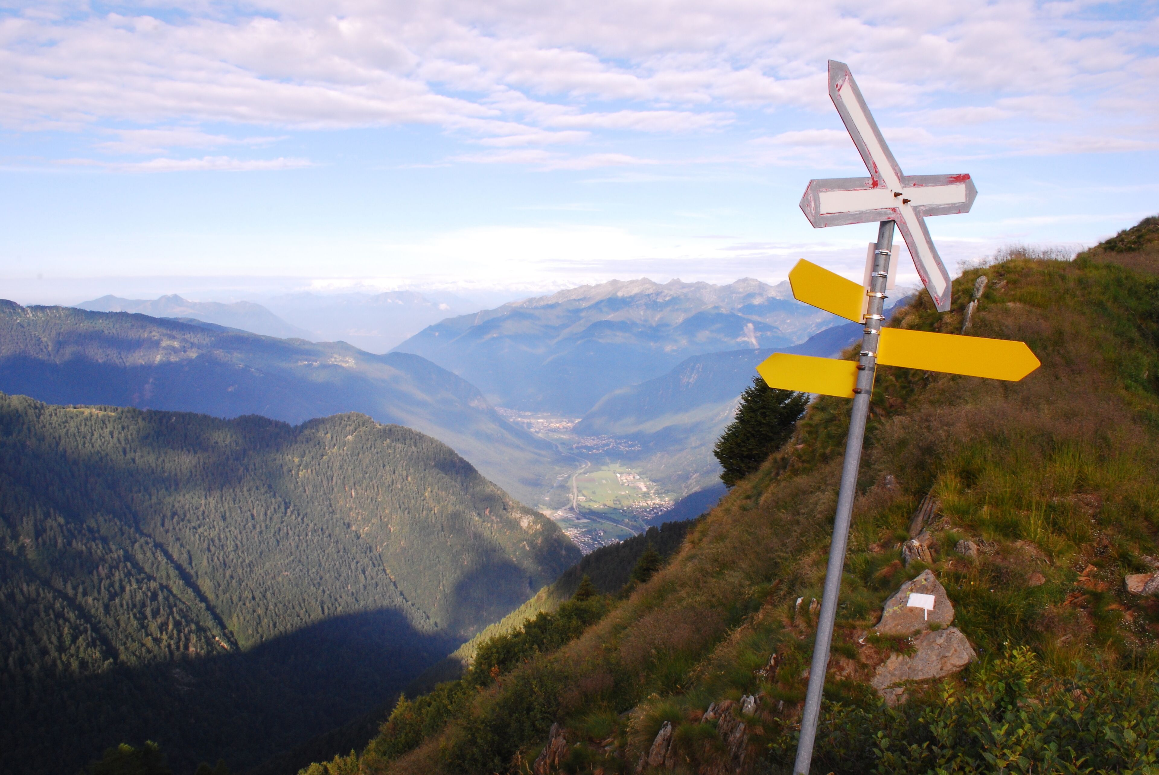 Vista dal Torrion - Val Grono - Mesolcina