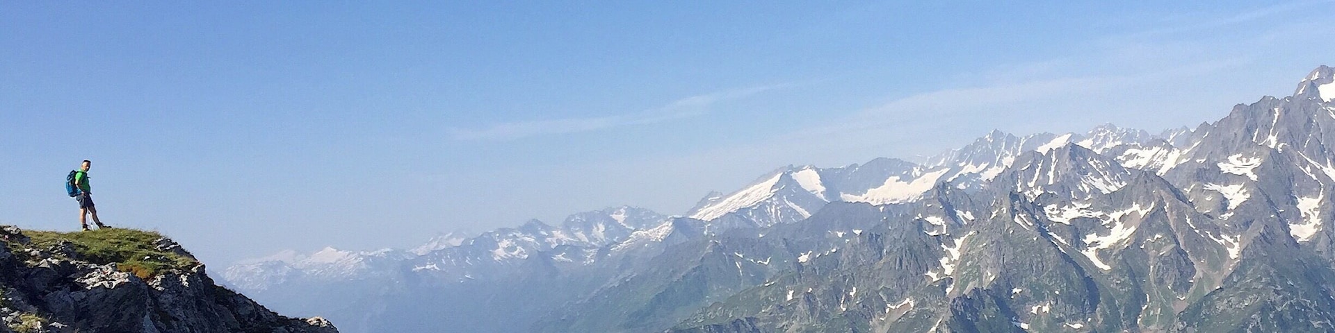 Bälmeten is a 2,416 meter high mountain in Kanton Uri Switzerland.
#hiking