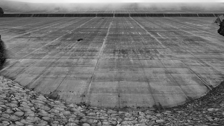 The world's highest gravity dam !