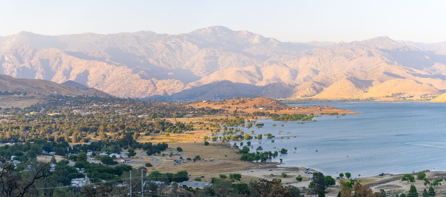 High water levels at Lake Isabella with views of Wofford Heights
