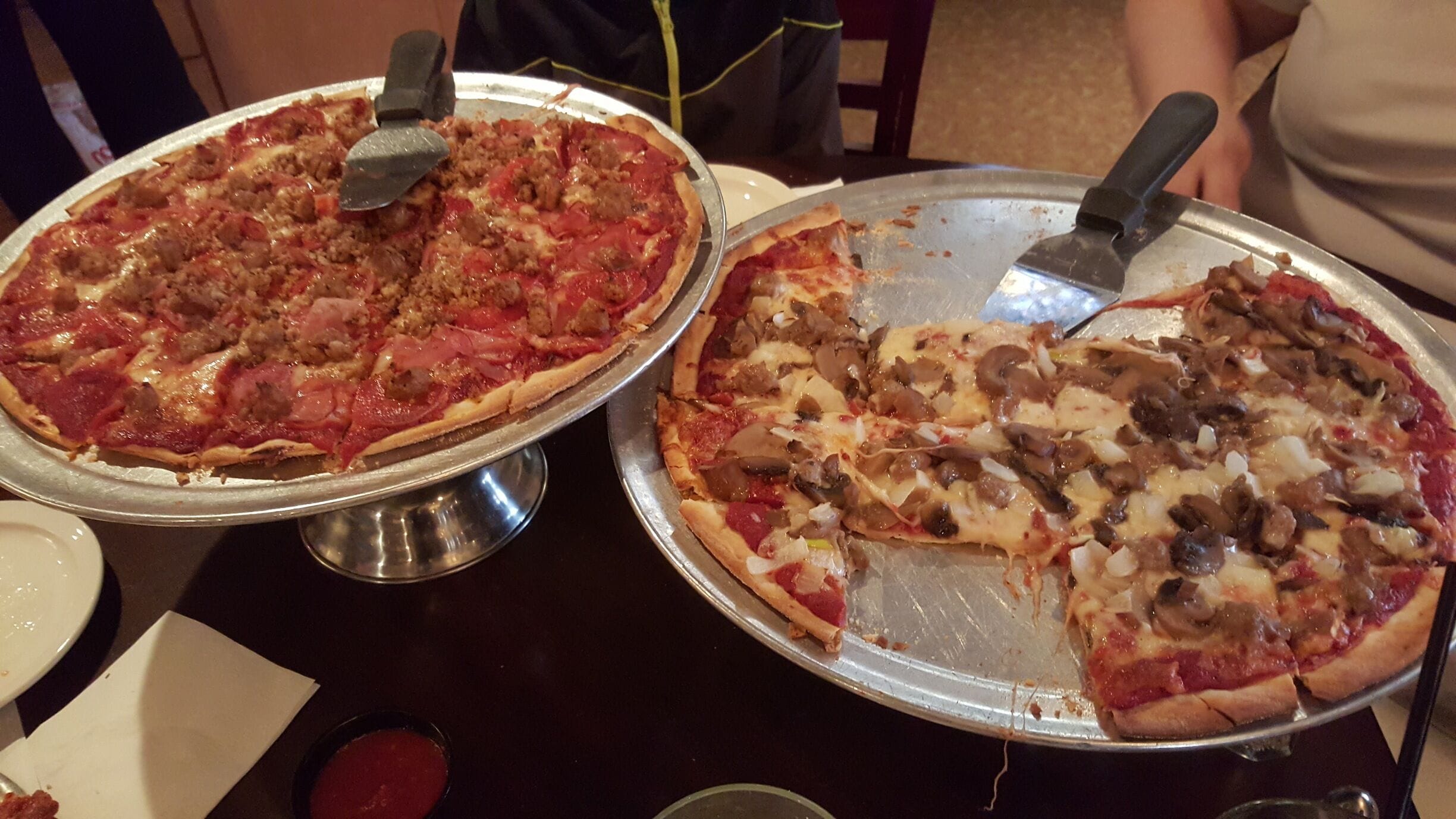 Looking for great pizza & garlic bread?  Check Papa Luigi's Pizza 