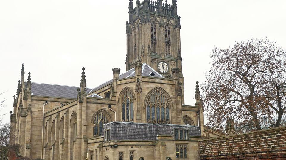 St Peter, Leeds (Leeds Parish Church)