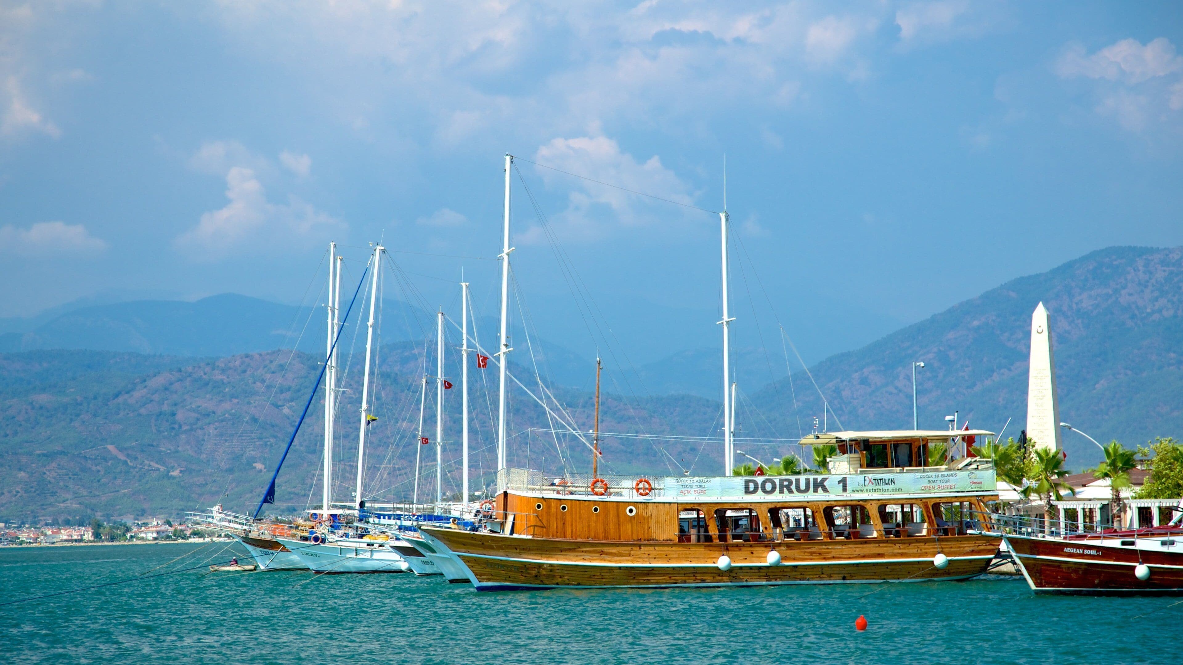 Fethiye che include vista della costa e baia e porto