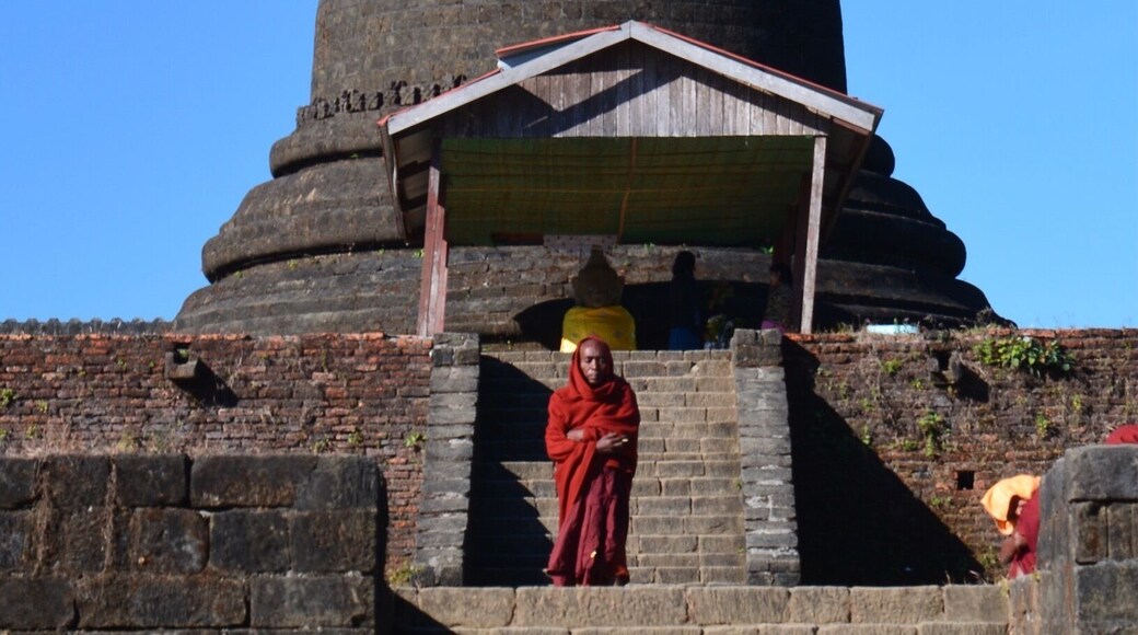 Visiting the pagodas is so amazing in Mrauk-U. There are so many to see and it’s the inside that holds the beauty.