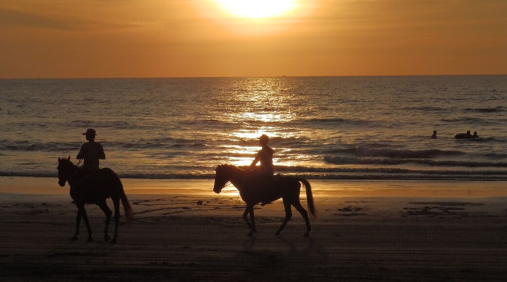 #LifeatExpedia
It was one of the most beautiful beaches where I ever been, empty without turists, white sands, and few natives. Love this place and if I will have chance to go back I definitely will.