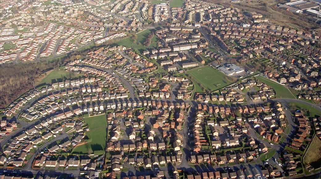 Wentworth Parks Estate Almost all of the estate showing Celandine Rise from left to right the road drops steeply but cannot be seen from the air photo, middle right standing out well is the playing field of Saint Thomas junior & infant school, upper right shows the LNER railway, canal & river Don all close together.