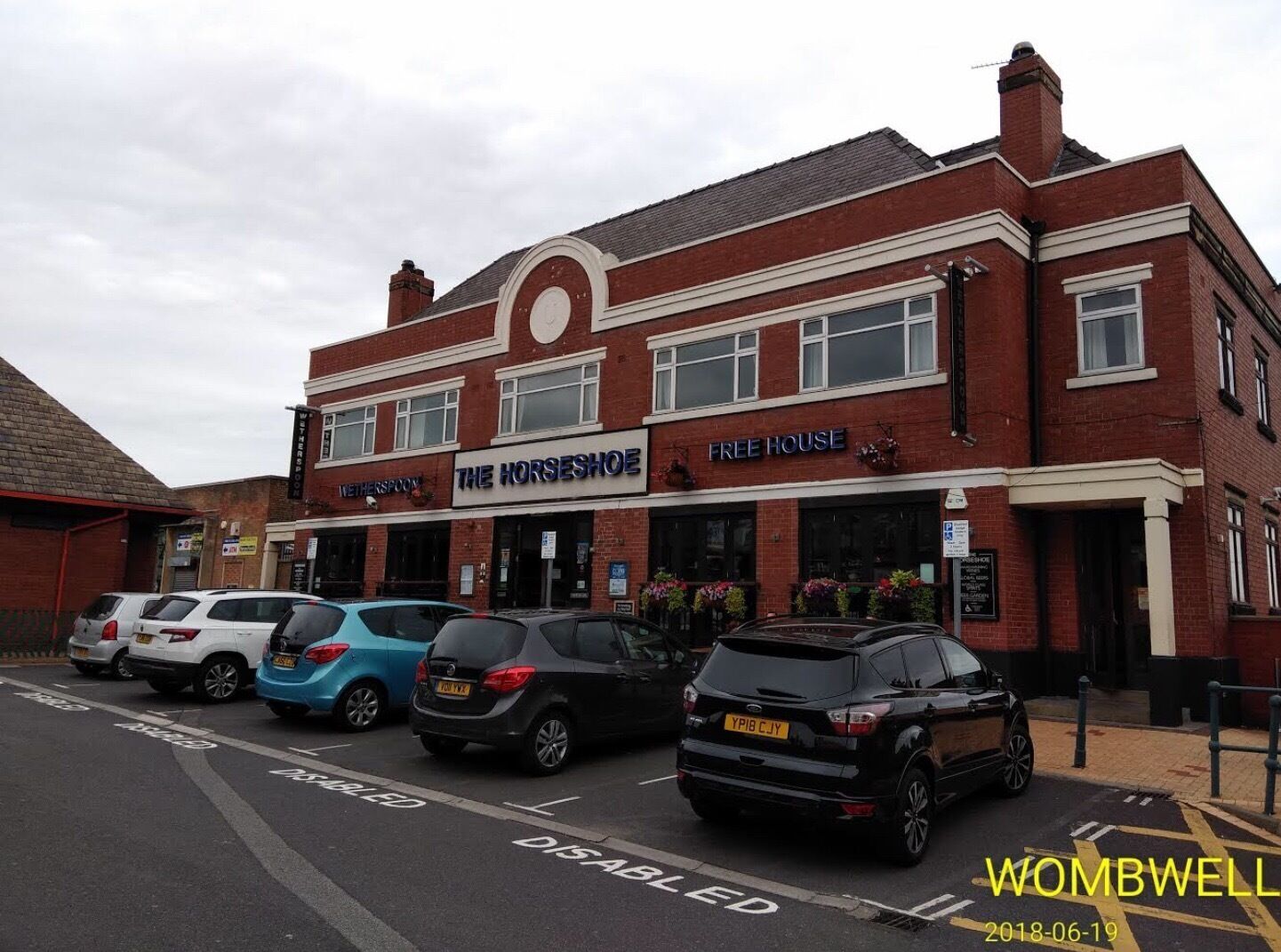 Nice Wetherspoon’s pub with good beer and food.