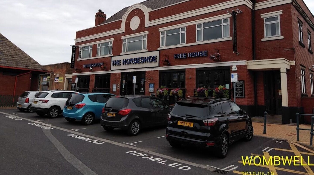 Nice Wetherspoon’s pub with good beer and food.