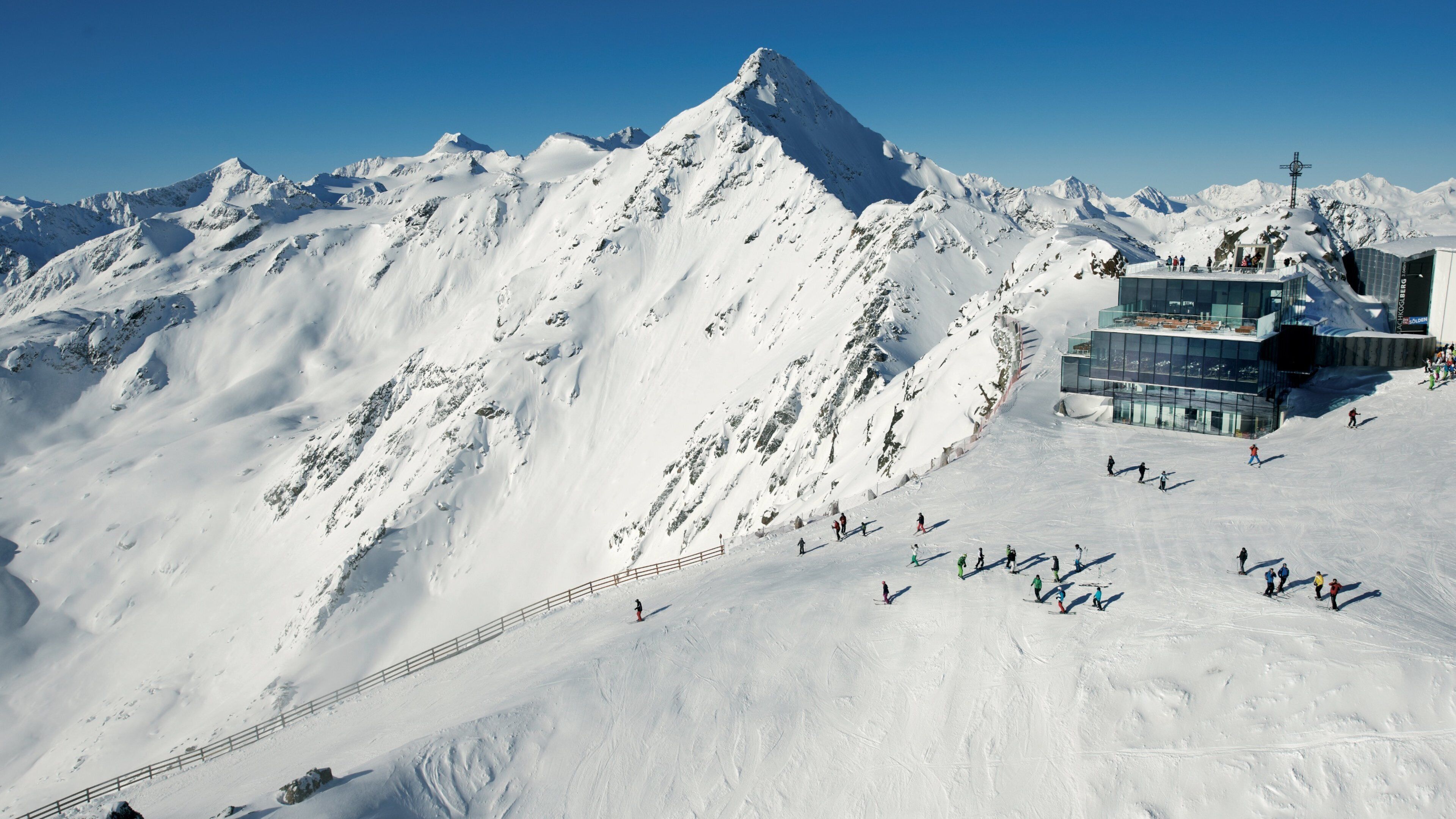 Tirolo caratteristiche di neve, vista del paesaggio e montagna
