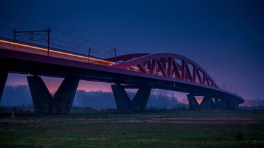 Hanzelijn, railway bridge over the ijssel near Zwolle