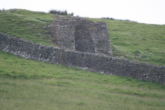 Old Lime Kiln Old lime kiln at The Pike.