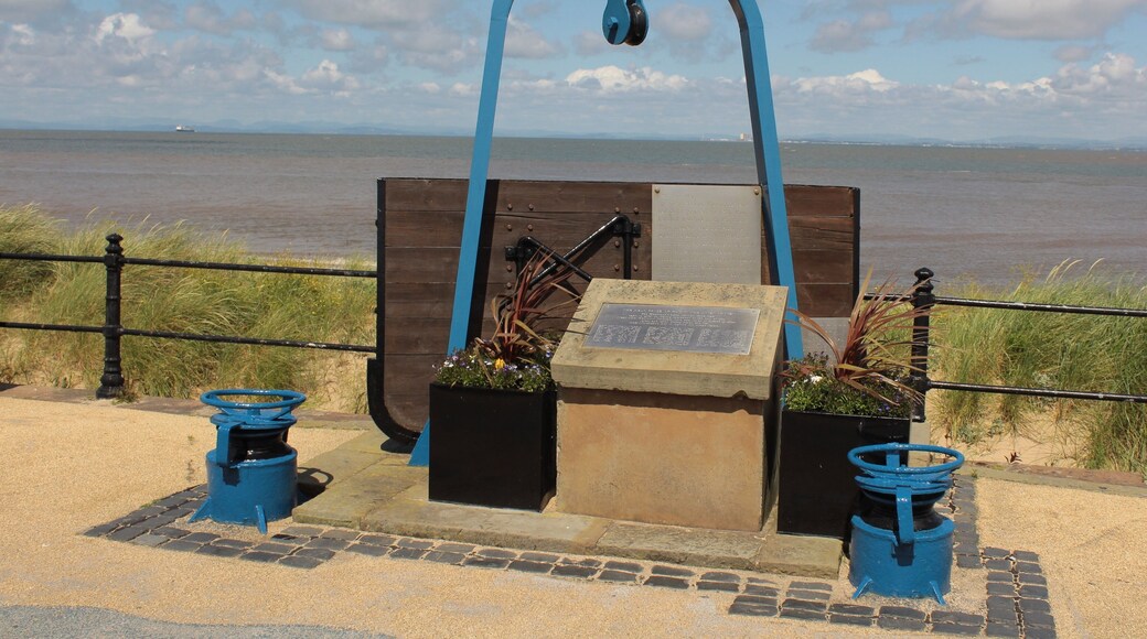 Memorial to the fisherman