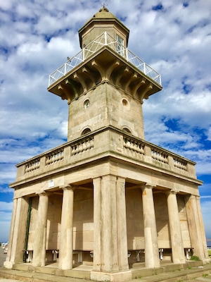 Run or cycle along the sea front to Blackpool from here
