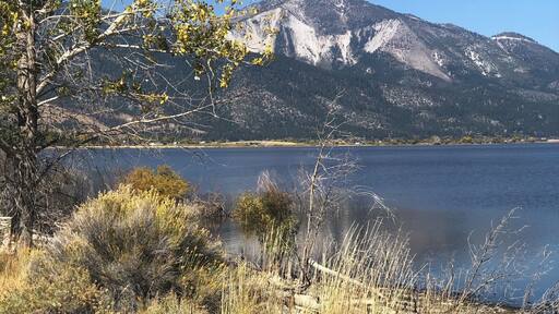 2.7 mile walk with beautiful views all around!