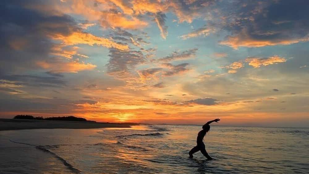 Sunsets to die for
“Warrior within her “
#lifeatexpedia #traveladdicts