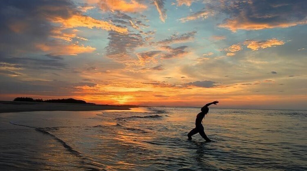 Sunsets to die for
“Warrior within her “
#lifeatexpedia #traveladdicts