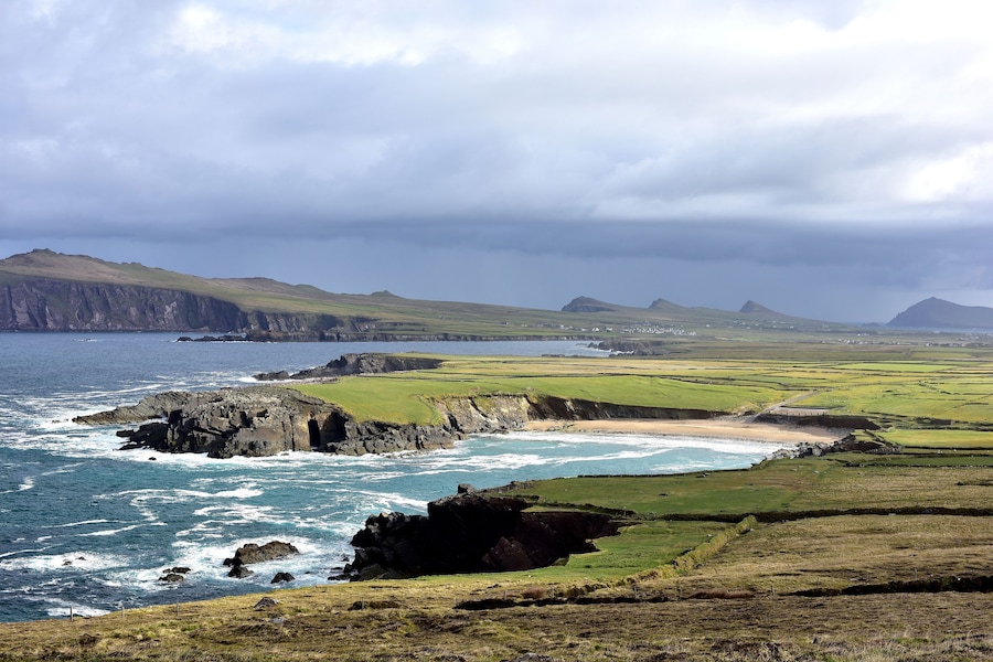 Clogher Head Car Park , Dingle Peninsula , Ireland
The view of Clogher Strand Beach and Three Sisters (group of three peaks) from Clogher Head Car Park.