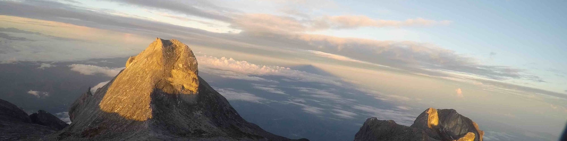 Sunrise from the summit of Mount Kinabalu at Low’s Peak.
This is a 0230 am start to get to the summit.
It’s a relentless climb that requires determination.
#Nature Photo Contest