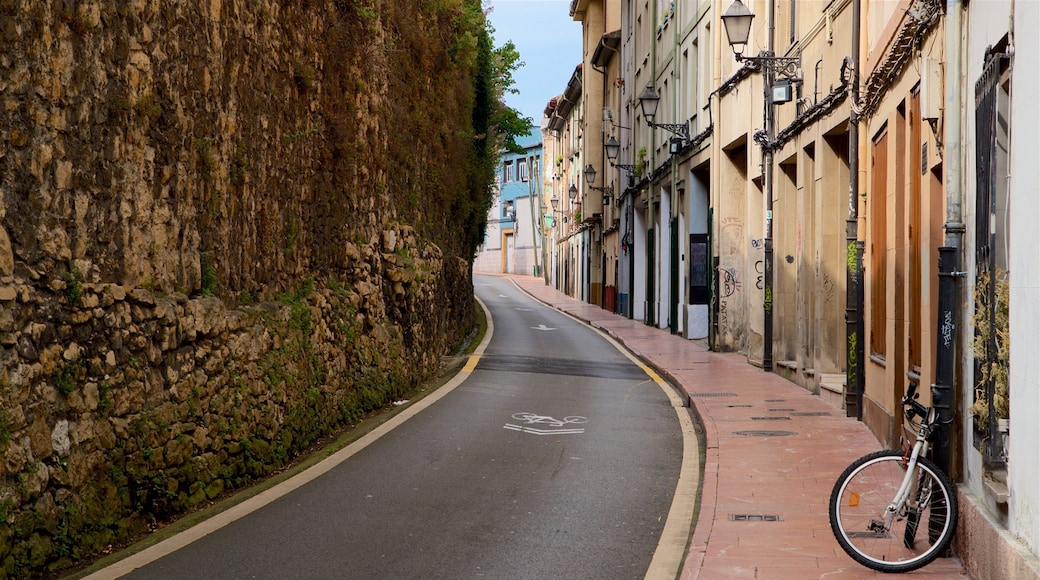 Vanhakaupunki johon kuuluu perintökohteet