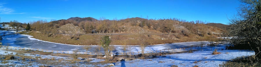 Lago Inzuglio in inverno - Piglio - Frosinone - Lazio - Italia