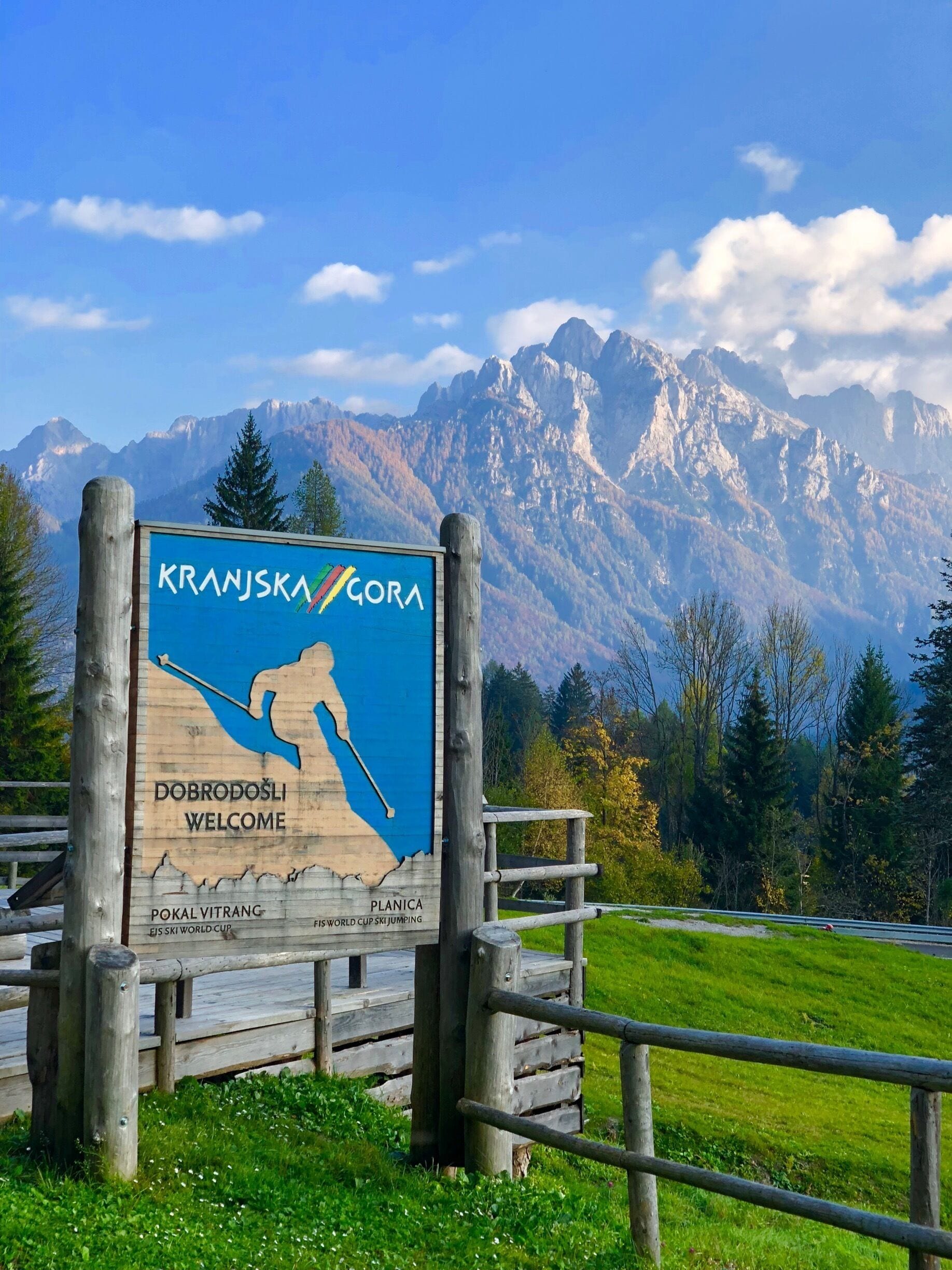 Nice mountains and lagoons view in this area