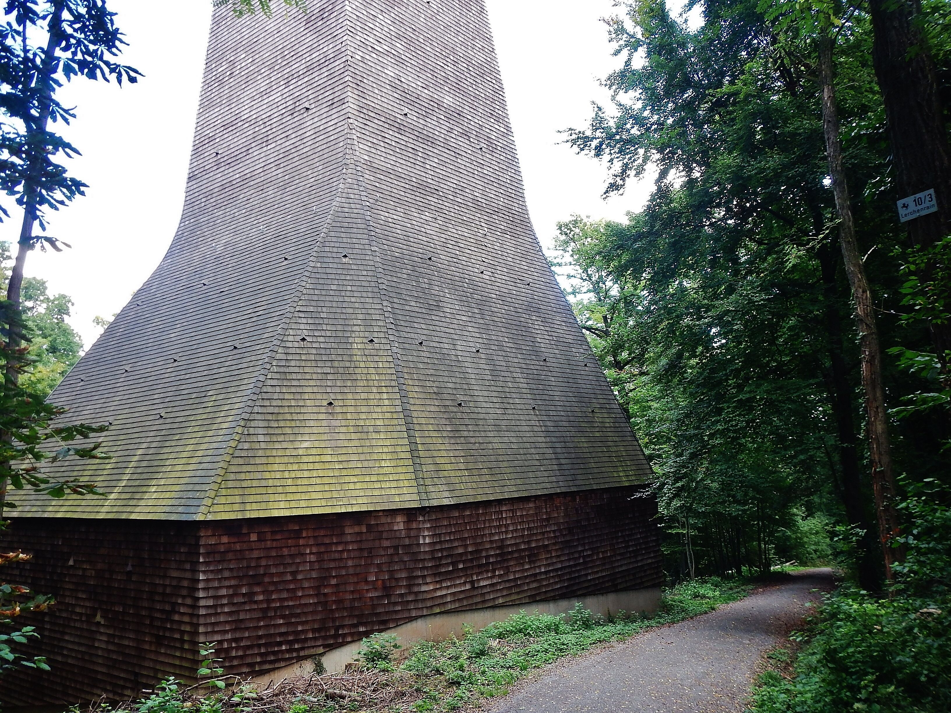 Vermutlich die Entlüftung vom Heslacher B14-Tunnel