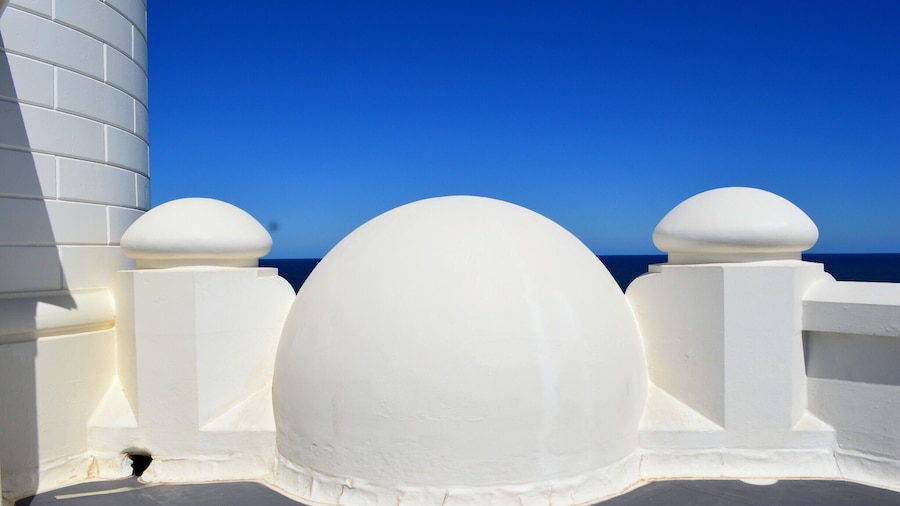 Unique to this Lighthouse - these sculptural domes make it look like a piece of Greece on the Central Coast.
Simply stunning views all the way up and down the coast. This is a working Lighthouse and offers tours, ghost tours, accommodation in two of the Lighthouse keepers cottages