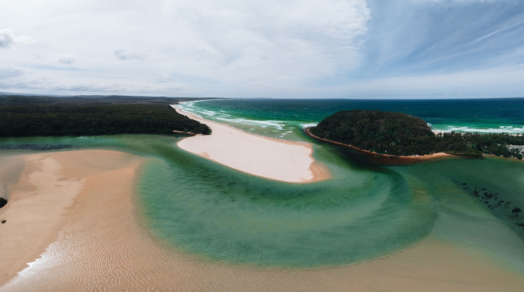 Narrawallee Inlet, Ulladulla, South Coast during sunset, Australia, New South Wales.