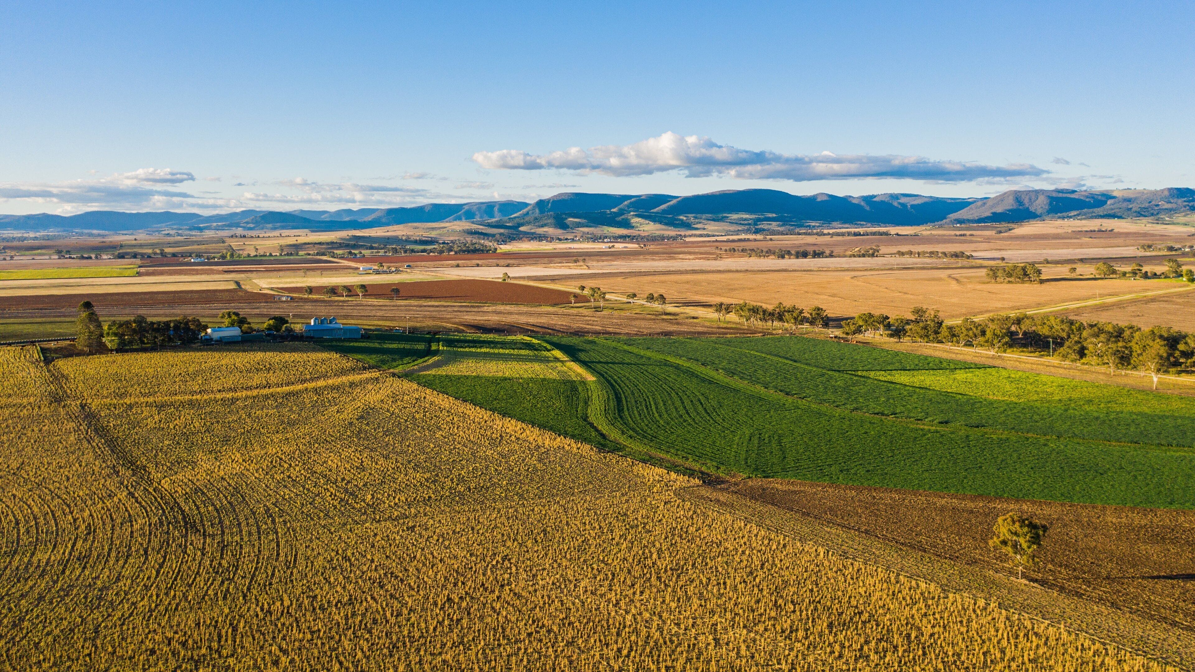 Killarney showing tranquil scenes, landscape views and farmland
