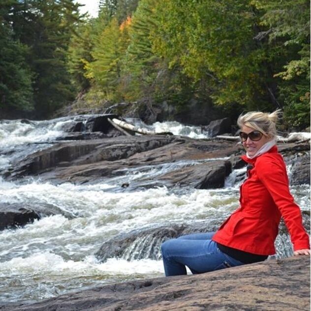 Auberge Le Baluchon - A peaceful place to escape to.  If you love the outdoors, you will be overwhelmed with all the  activities to  choose from.    4 course dinner at the restaurant after an active day followed by a long soak in a hot tub and then a sauna.  All my stresses melted away!!!  It was a dream escape and a surprise getaway for my bday.  What a treat!! 