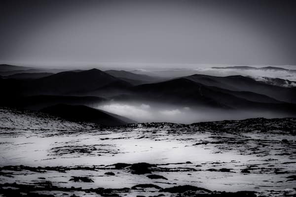 I was taking photos of a client in the mountains and i ended up snapping some shots for myself. The day was very sunny but the clouds were way below us.
i edited the photo in black and white and did some vignetting to make the effect of the clouds more evident.
This is the highest point in Continental Portugal.
#Trovember