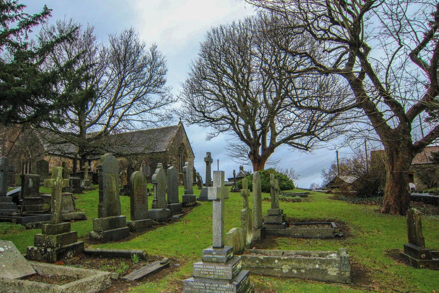 The Church was built between 1215 and 1225.   As with many Norman churches built at this time it is located on a knoll and has magnificent views over the vale of Sodbury